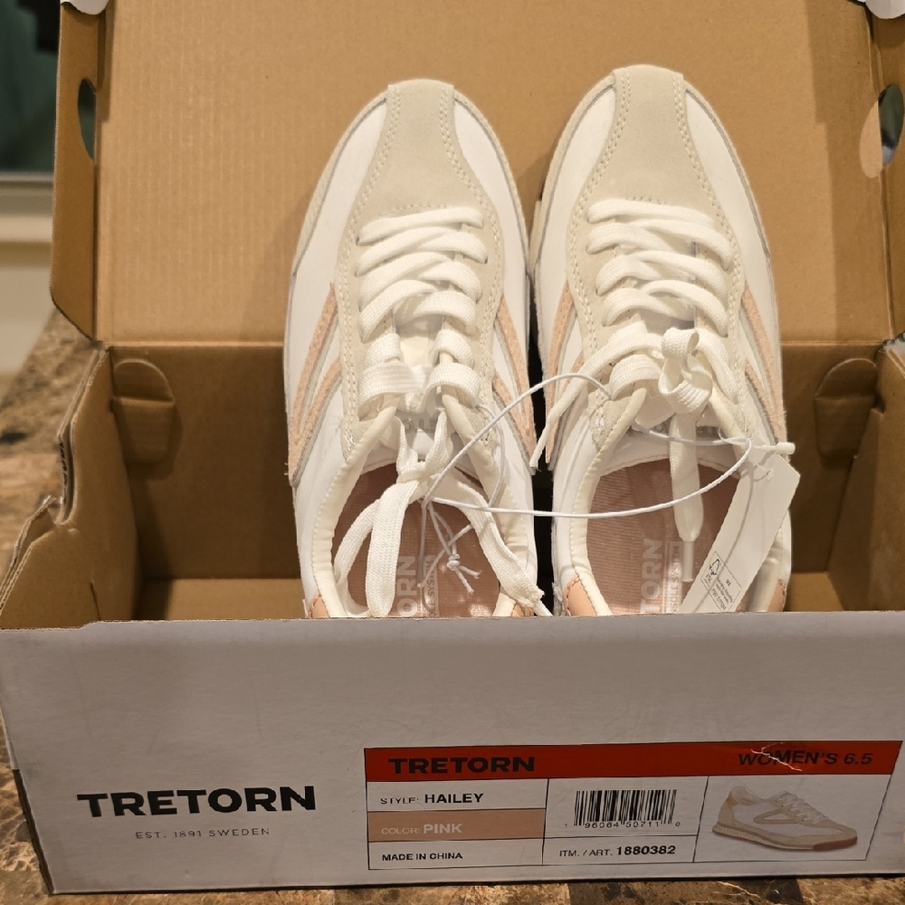Tretorn Hailey Pink and White Women's Sneakers
